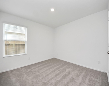 21310 Newberry Grove Lane - Photo Thumbnail 20