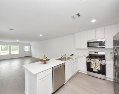 21310 Newberry Grove Lane - Photo Thumbnail 3