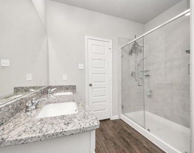 13820 Diamondback Drive - Photo Thumbnail 16