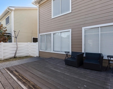 3819 W Traditions Court - Photo Thumbnail 13