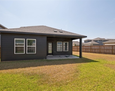 6816 Hart Oak Dr - Photo Thumbnail 15