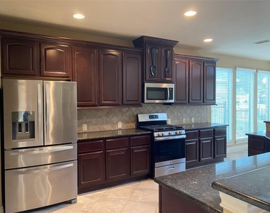 25503 Lockspur Drive - Photo Thumbnail 9