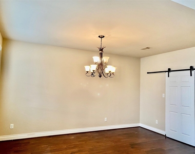 25503 Lockspur Drive - Photo Thumbnail 4