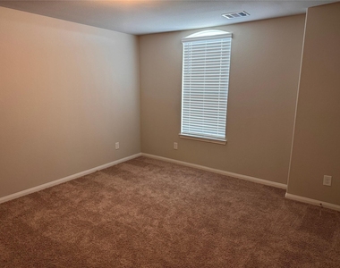 24810 Adami Veduta Court - Photo Thumbnail 13
