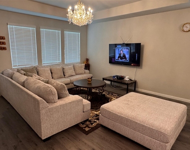 24810 Adami Veduta Court - Photo Thumbnail 2