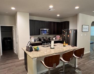 24810 Adami Veduta Court - Photo Thumbnail 8