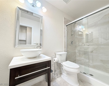 8121 Sedona Sunset Drive - Photo Thumbnail 21
