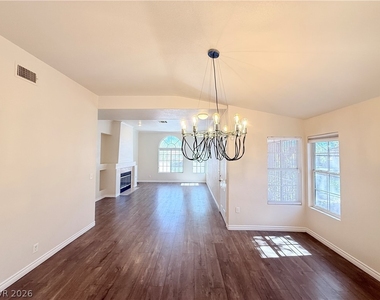 8121 Sedona Sunset Drive - Photo Thumbnail 8
