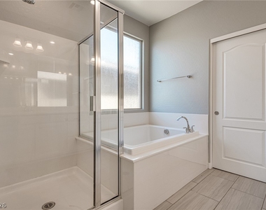 12321 Silvana Street - Photo Thumbnail 29