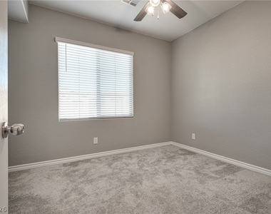 12321 Silvana Street - Photo Thumbnail 39