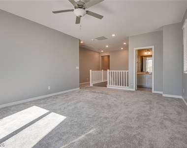 12321 Silvana Street - Photo Thumbnail 23