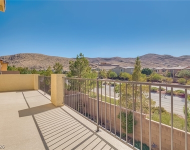 12321 Silvana Street - Photo Thumbnail 31
