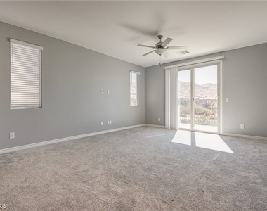12321 Silvana Street - Photo Thumbnail 22
