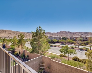 12321 Silvana Street - Photo Thumbnail 34