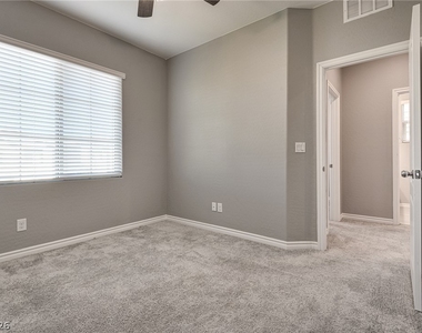 12321 Silvana Street - Photo Thumbnail 46