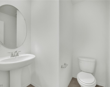 7805 Bethel Height Lane - Photo Thumbnail 32