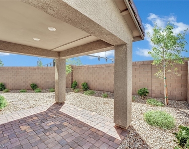 7805 Bethel Height Lane - Photo Thumbnail 6