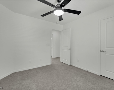7805 Bethel Height Lane - Photo Thumbnail 39
