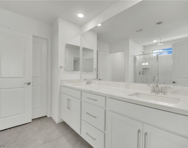 7805 Bethel Height Lane - Photo Thumbnail 43
