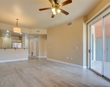 55 E Agate Avenue - Photo Thumbnail 2