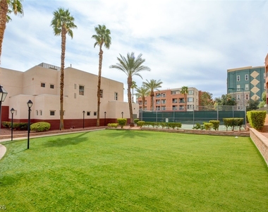 55 E Agate Avenue - Photo Thumbnail 16