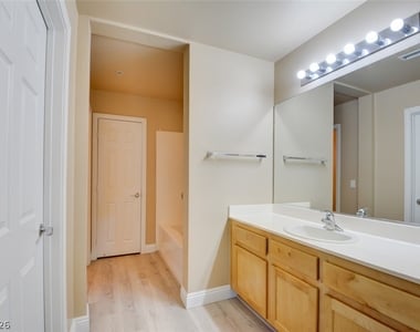 55 E Agate Avenue - Photo Thumbnail 11