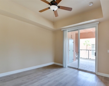 55 E Agate Avenue - Photo Thumbnail 8