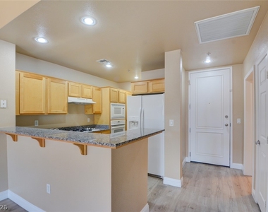 55 E Agate Avenue - Photo Thumbnail 5