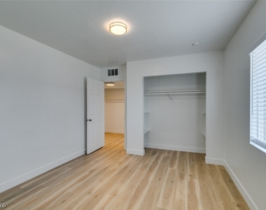 1116 S Casino Center Boulevard - Photo Thumbnail 28