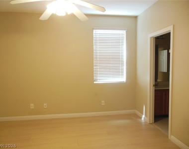 6249 Whispering Creek Street - Photo Thumbnail 8