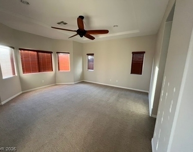 4317 Via Gallo Court - Photo Thumbnail 13