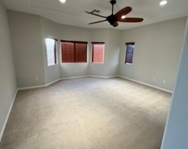 4317 Via Gallo Court - Photo Thumbnail 14