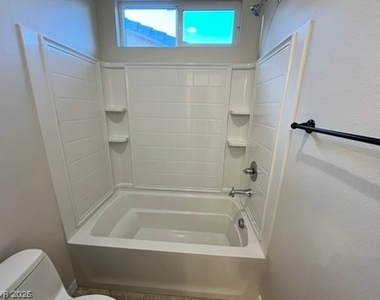 4317 Via Gallo Court - Photo Thumbnail 20