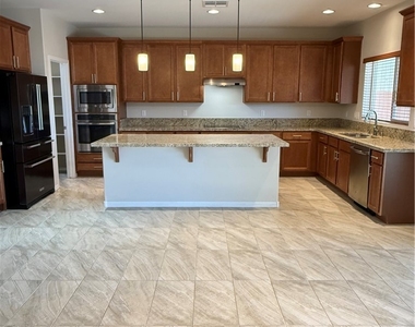 4317 Via Gallo Court - Photo Thumbnail 8