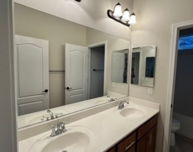 4317 Via Gallo Court - Photo Thumbnail 19