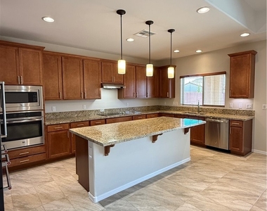 4317 Via Gallo Court - Photo Thumbnail 5