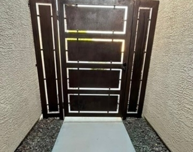 4317 Via Gallo Court - Photo Thumbnail 3