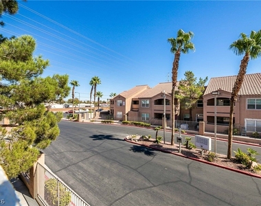 8101 W Flamingo Road - Photo Thumbnail 35