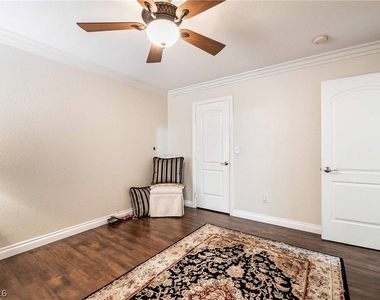 8101 W Flamingo Road - Photo Thumbnail 27