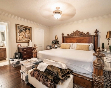 8101 W Flamingo Road - Photo Thumbnail 20
