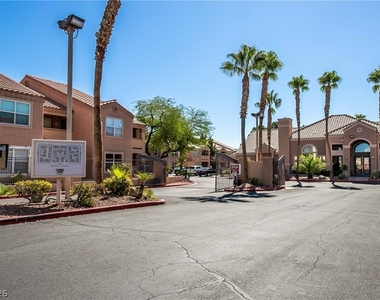 8101 W Flamingo Road - Photo Thumbnail 36