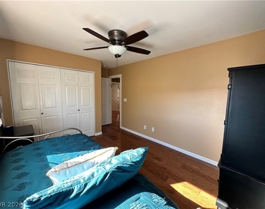 1380 Haven Green Court - Photo Thumbnail 23