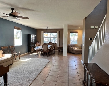 1380 Haven Green Court - Photo Thumbnail 2