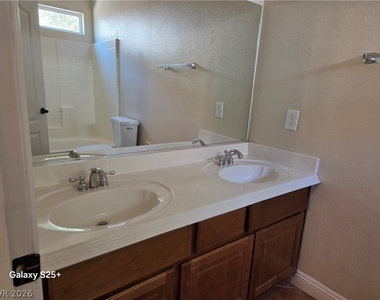 8948 Snowtrack Avenue - Photo Thumbnail 5