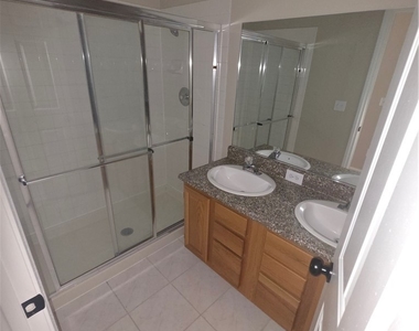 1545 Jenny Linn Drive - Photo Thumbnail 9