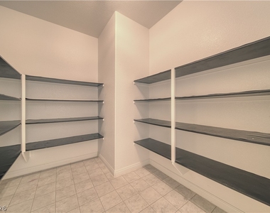 3821 E Weld Avenue - Photo Thumbnail 19