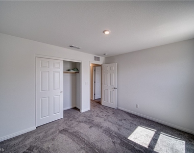 3821 E Weld Avenue - Photo Thumbnail 30