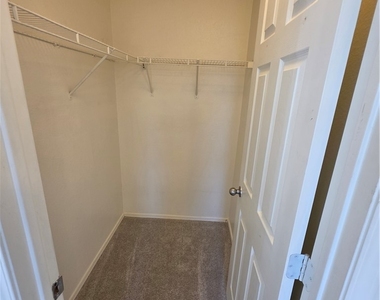 7124 Plushstone Street - Photo Thumbnail 14
