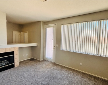 10660 Windrose Point Avenue - Photo Thumbnail 5