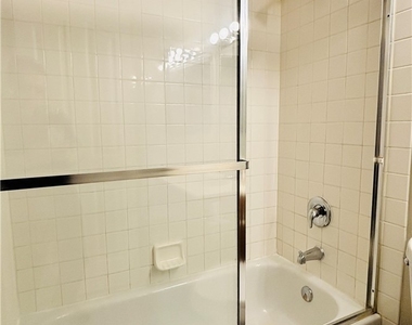 10660 Windrose Point Avenue - Photo Thumbnail 22